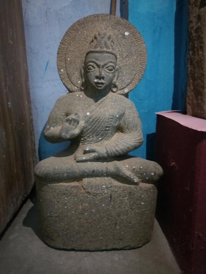 Ancient Buddha statue from Musiri, Tiruchirapalli district, Tamil Nadu. Now in Tiruchirapalli Museum.
