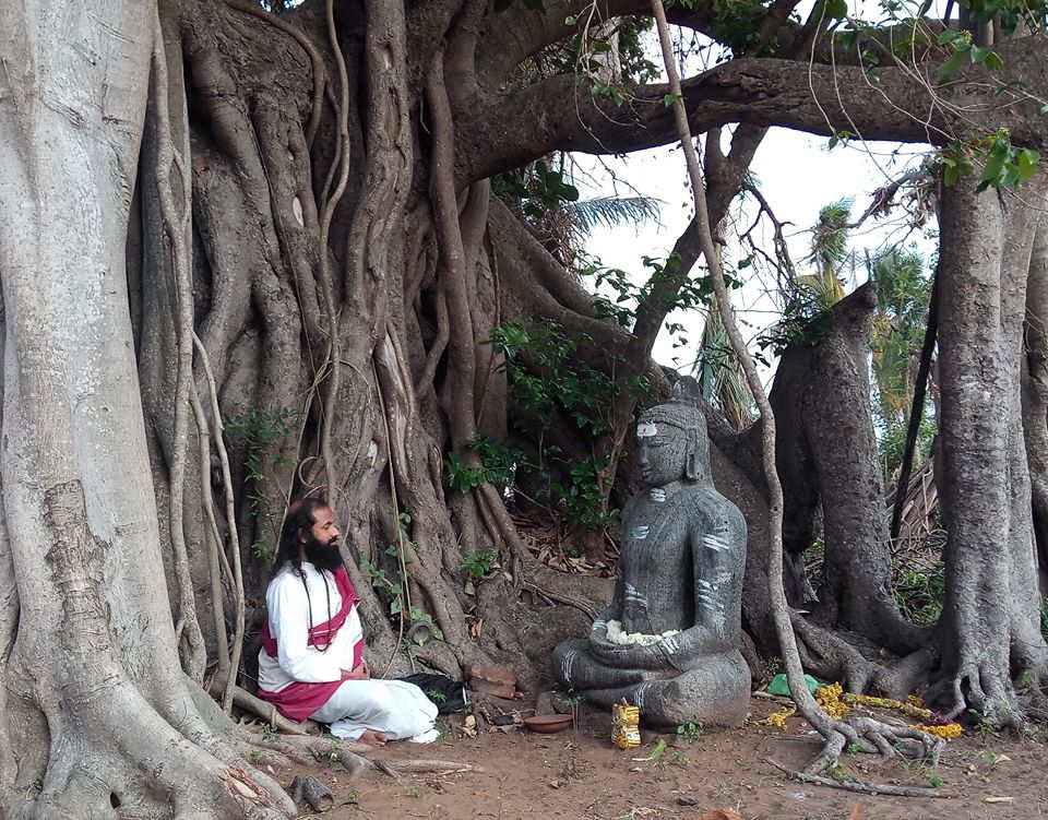 Ancient Buddha statue at Pushpavanam, Nagapattinam district, Tamil Nadu. - Buddhism in Pushpavanam, Nagapattinam